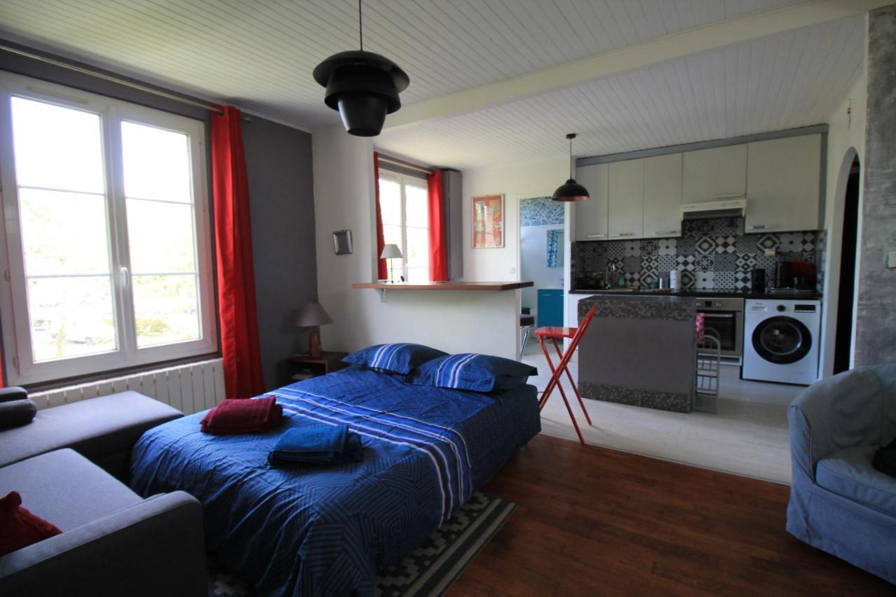 Disponible - Appartement Entier - Ligne H 15Mn Paris-Gare Du Nord, Parking Rue Gratuit, 4 Pers, Station De Train En Face Toutes Les 15Mn, Hippodrome, Cdfas, Universite, Borne Electrique, 1Er Etage Eaubonne Exterior foto
