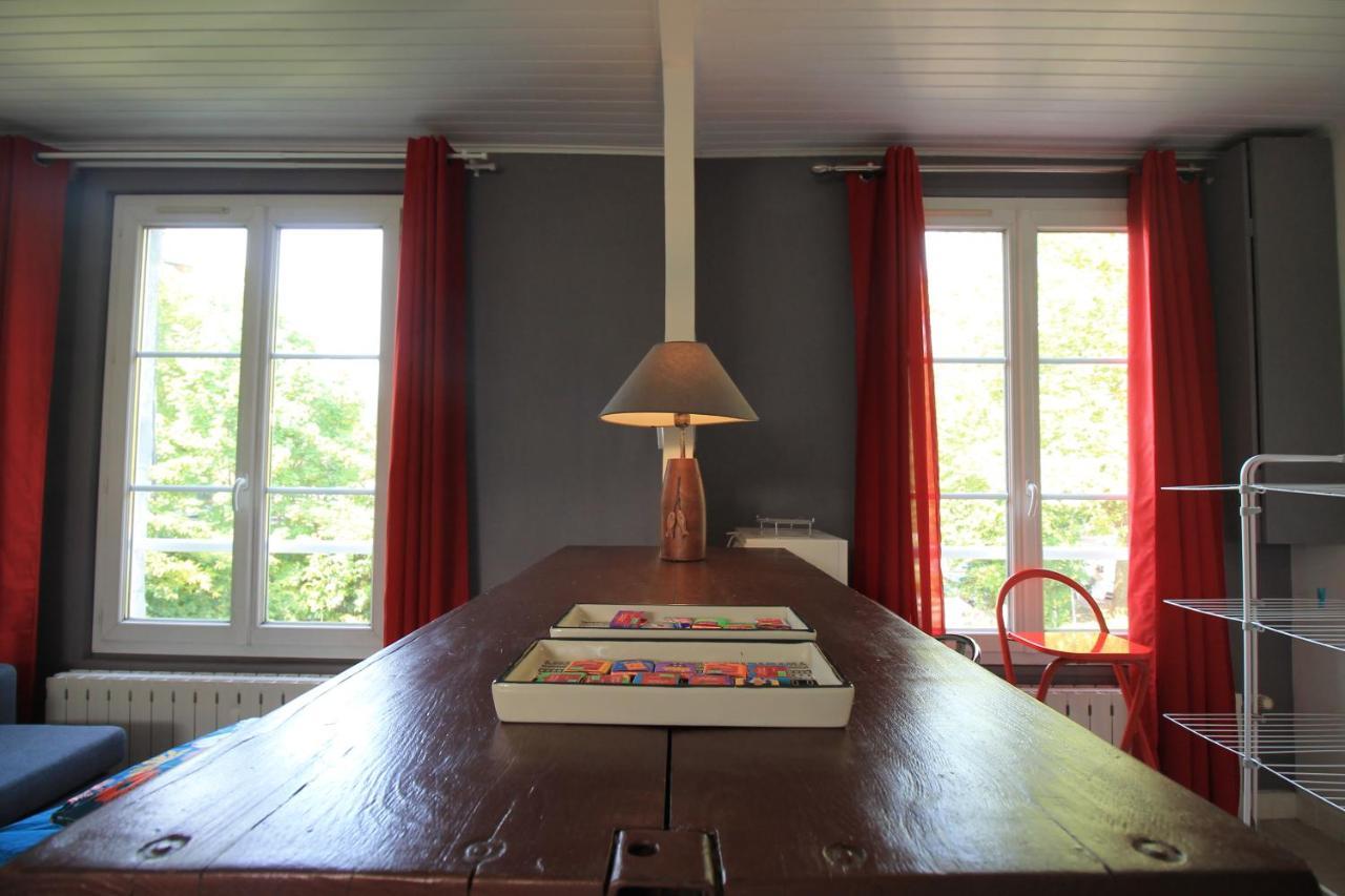 Disponible - Appartement Entier - Ligne H 15Mn Paris-Gare Du Nord, Parking Rue Gratuit, 4 Pers, Station De Train En Face Toutes Les 15Mn, Hippodrome, Cdfas, Universite, Borne Electrique, 1Er Etage Eaubonne Exterior foto