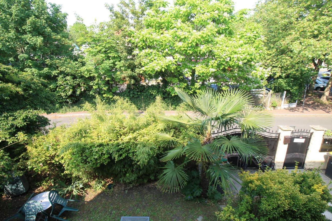 Disponible - Appartement Entier - Ligne H 15Mn Paris-Gare Du Nord, Parking Rue Gratuit, 4 Pers, Station De Train En Face Toutes Les 15Mn, Hippodrome, Cdfas, Universite, Borne Electrique, 1Er Etage Eaubonne Exterior foto