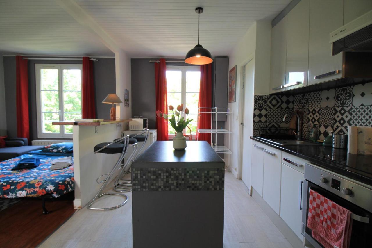 Disponible - Appartement Entier - Ligne H 15Mn Paris-Gare Du Nord, Parking Rue Gratuit, 4 Pers, Station De Train En Face Toutes Les 15Mn, Hippodrome, Cdfas, Universite, Borne Electrique, 1Er Etage Eaubonne Exterior foto