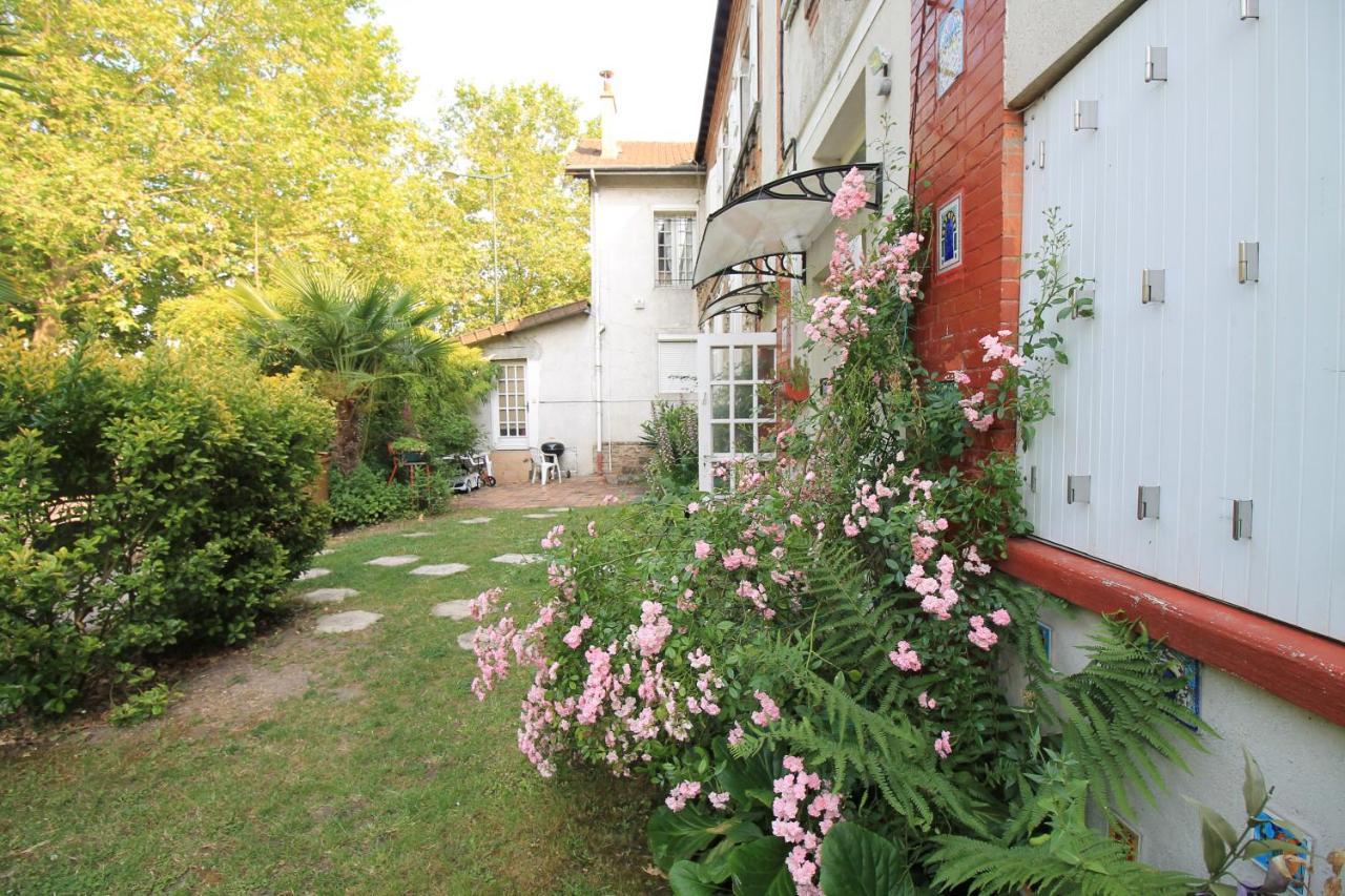 Disponible - Appartement Entier - Ligne H 15Mn Paris-Gare Du Nord, Parking Rue Gratuit, 4 Pers, Station De Train En Face Toutes Les 15Mn, Hippodrome, Cdfas, Universite, Borne Electrique, 1Er Etage Eaubonne Exterior foto